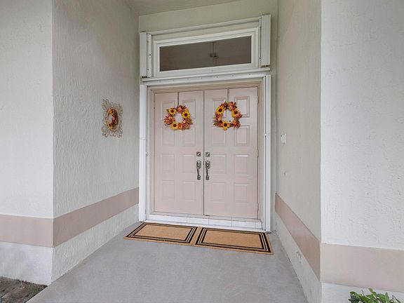 3rd image of 6840 Wedgewood Village Court