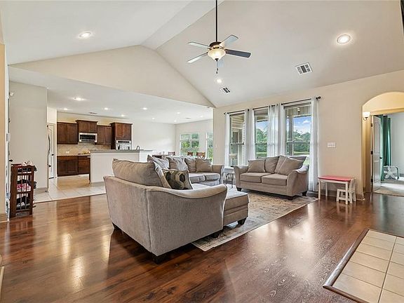 3rd image of 23768 Goose Point Dr