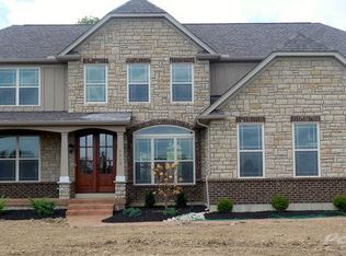 7315 Waterway Dr, Waynesville, OH 45068