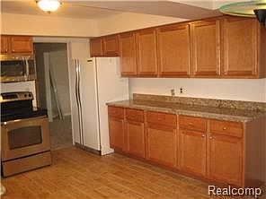 4th image of 6141 Wynford Dr