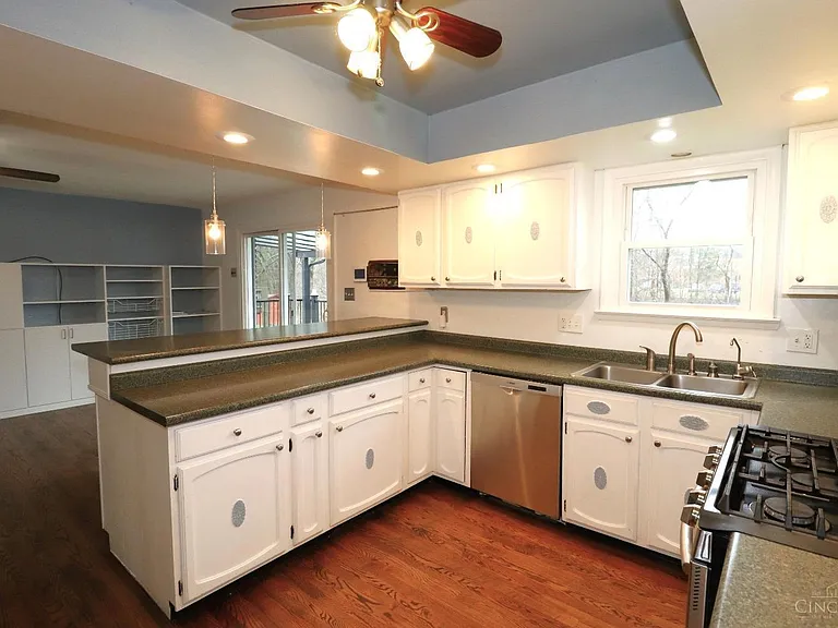 7313 N Pisgah Dr — Photo 3