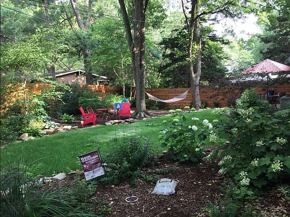 2nd image of 1120 Eastridge Dr
