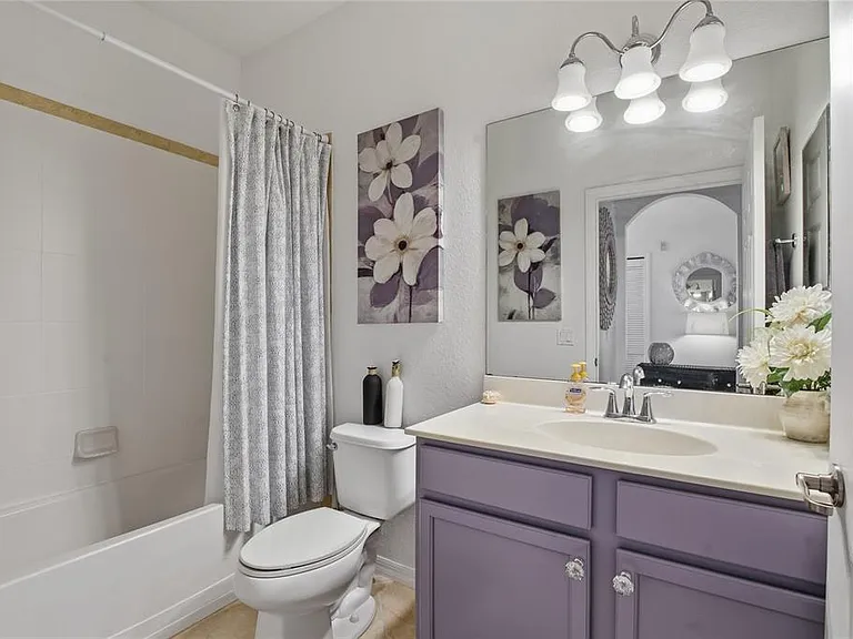 8105 Grand Estuary Trl #402 — Photo 19