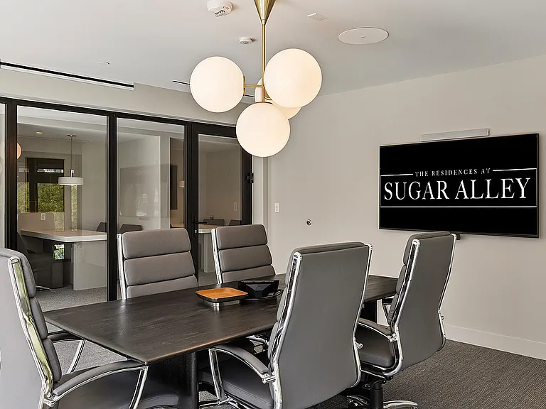 Business Center | Conference Room 1
