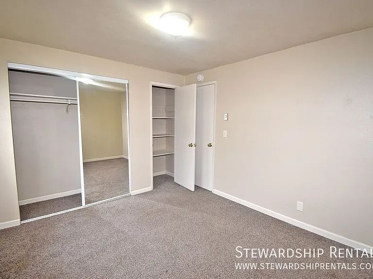 1170 Grant Aly #B — Photo 15