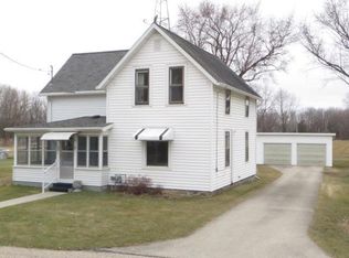116 S Mill St, Kingston, WI 53939