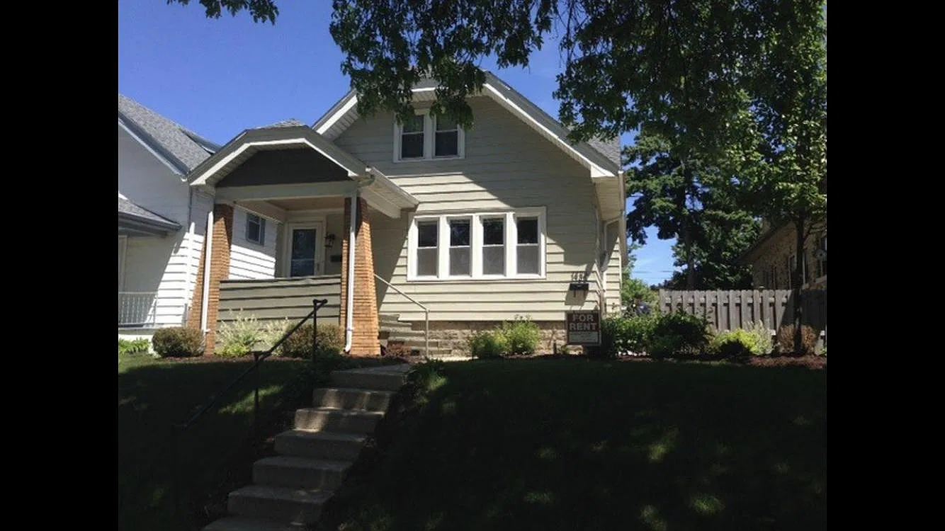 2 bed, 1512 sqft, $1,600 — Photo 1