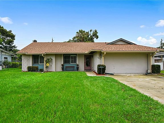 2nd image of 1818 Diamond Dr