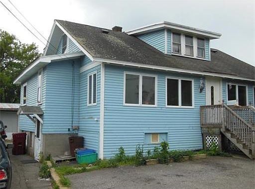 2nd image of 11 Newell St