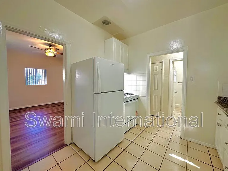 2080 Chestnut Ave — Photo 13
