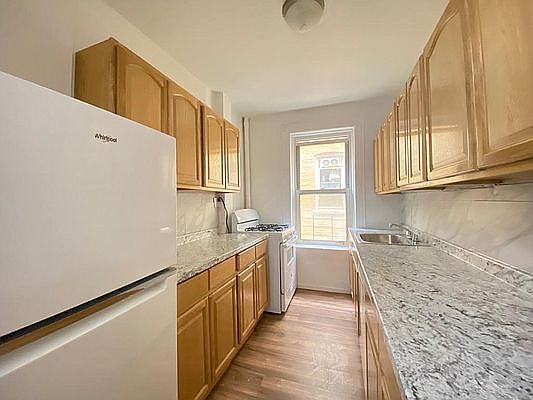 1st image of 517 W 135th St APT 33
