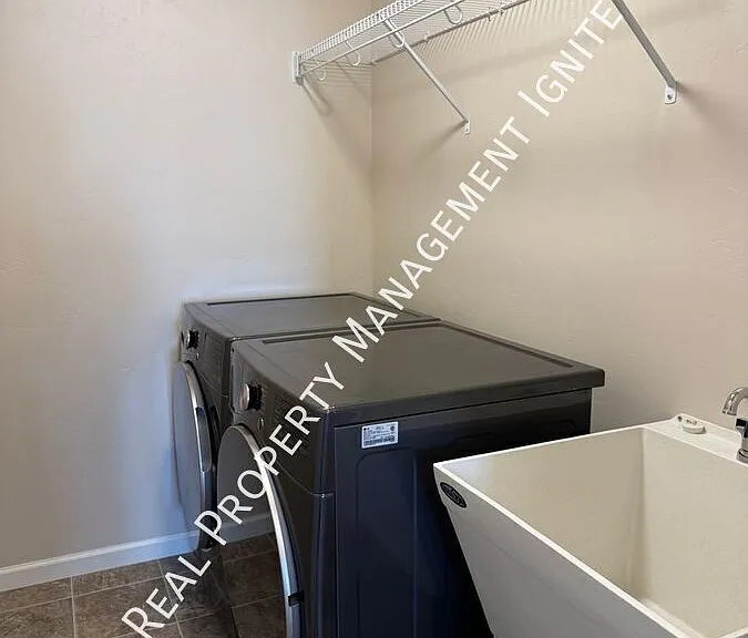 64625 Wood Ave — Photo 12
