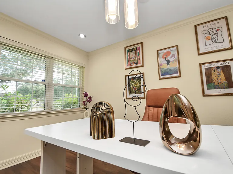 9606 Beverlyhill St — Photo 49