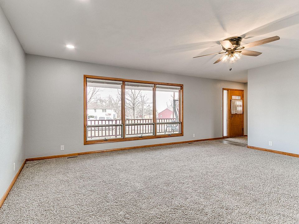 213 N Olive St, Zearing, IA 50278 Zillow
