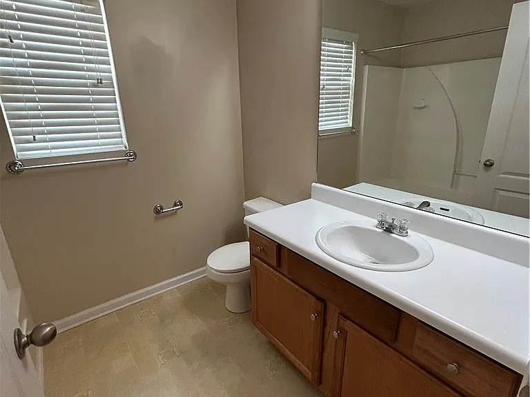 197 Bridgewater Cir — Photo 15