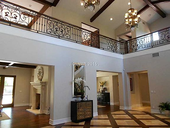 2nd image of 31 Vintage Canyon St