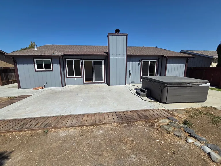 616 Placer Ln — Photo 43