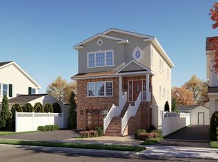 84 Carlton Ave, East Rutherford, NJ 07073