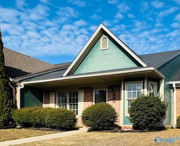 328 Shadow Pointe Dr SW, Decatur, AL, 35601