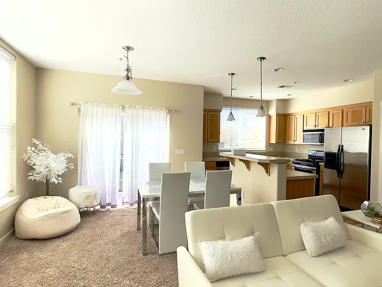 10651 NE Red Wing Way #203 — Photo 3