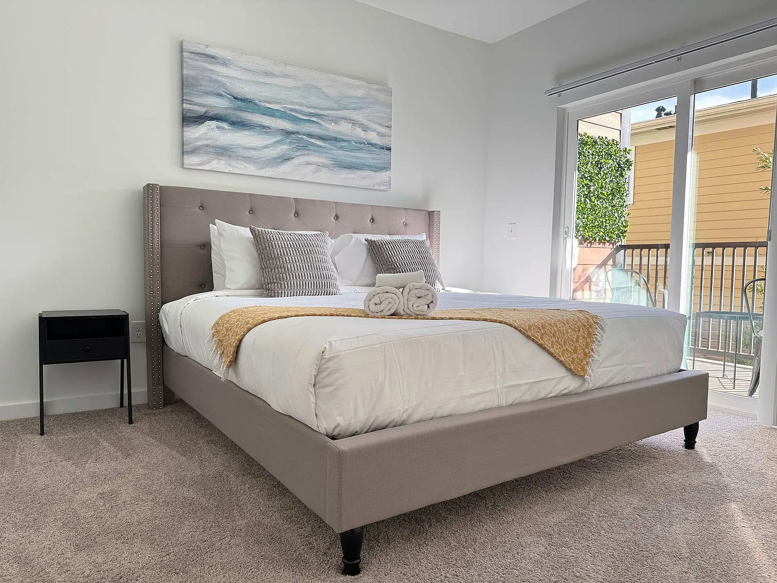 1 bed, 1.0 bath, 495 sqft, $3,226 — Photo 4