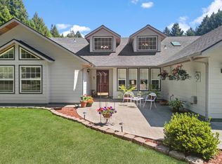 185 Boomer Ln, Crescent City, CA