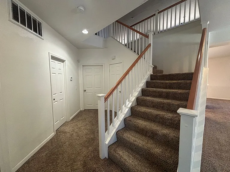 44321 Sunmist Ct — Photo 17