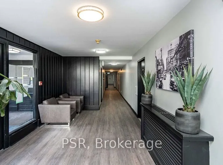 600 Eglinton Ave W #207 — Photo 6