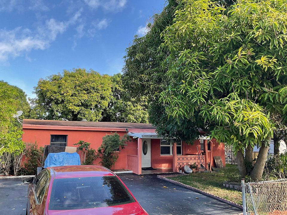 1st image of 1433 NE 26th Court
