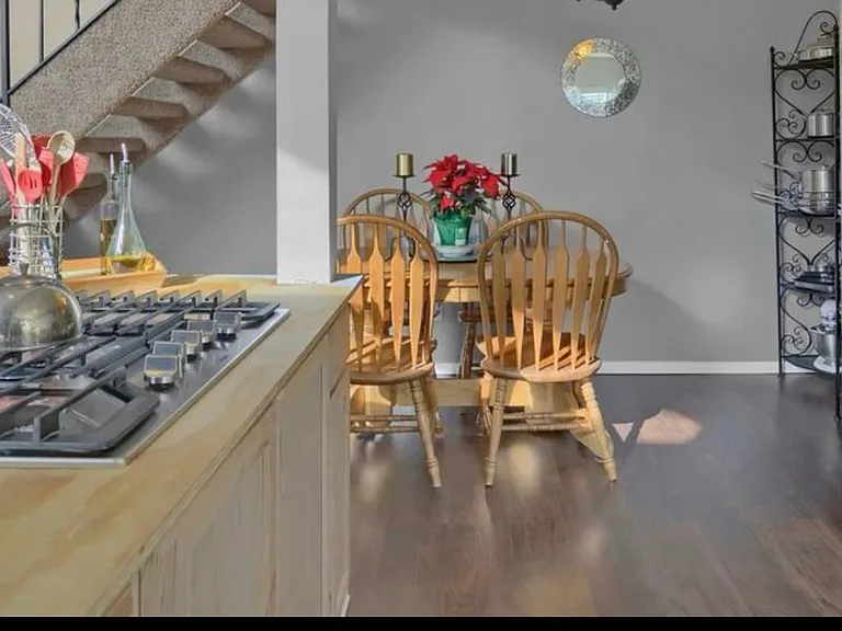 837 San Gabriel Pl — Photo 6