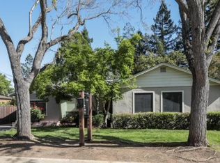 737 Edge Ln, Los Altos, CA 94024