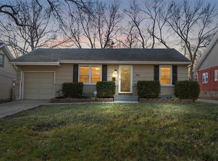 825 E 75th St, Kansas City, MO 64131