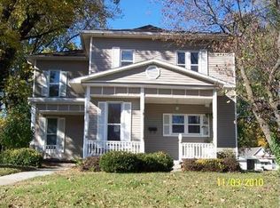 521 N Main St, Nevada, MO 64772