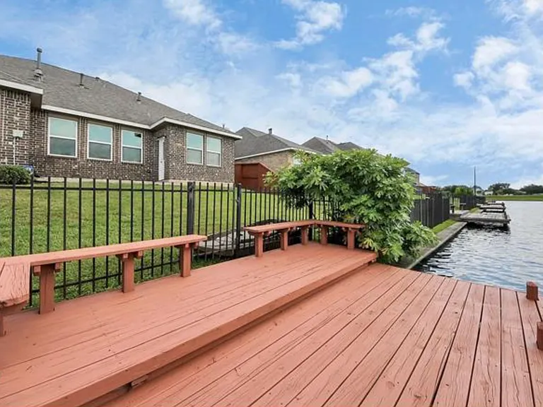 3727 Varna Ct — Photo 36