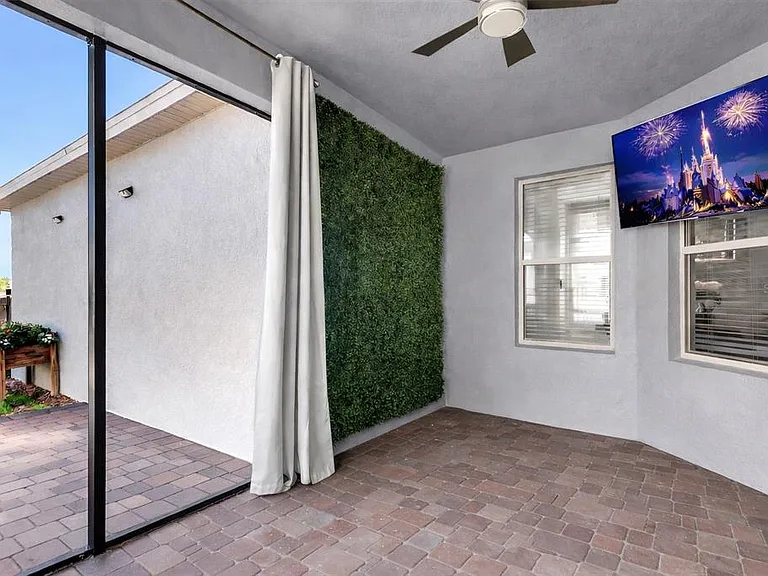 16137 Wind View Ln — Photo 21