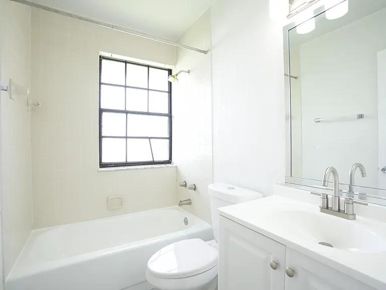 2646 Riverside Dr #2646 — Photo 15
