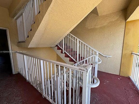 5th image of 218 SW 8th Ave APT 205