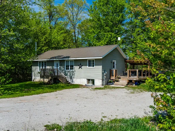 2555 Hodgins Rd, Severn, ON L0K 2C0