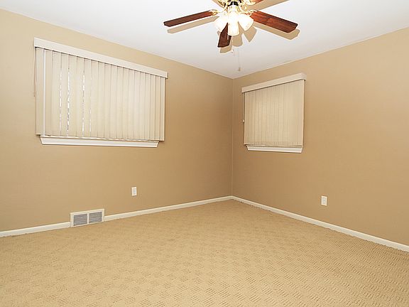 5th image of 26201 Cubberness St