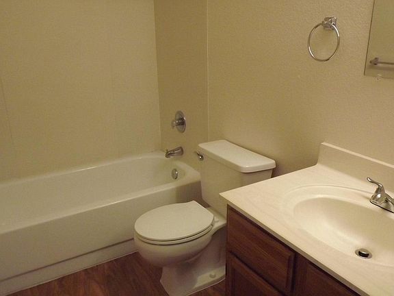 5th image of 16477 E Ashbrook Dr APT B