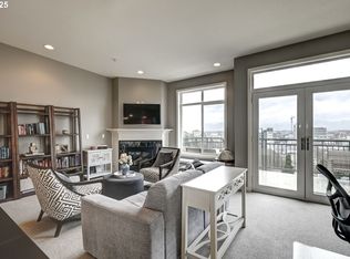 1815 SW 16th Ave APT 402, Portland, OR
