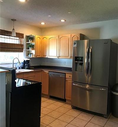 5th image of 404 Mertland Ave