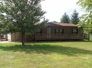 6620 S 500 E, Wolcottville, IN 46795