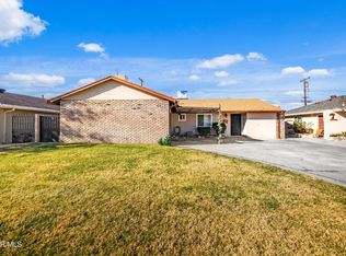 45461 3rd St E, Lancaster, CA 93535