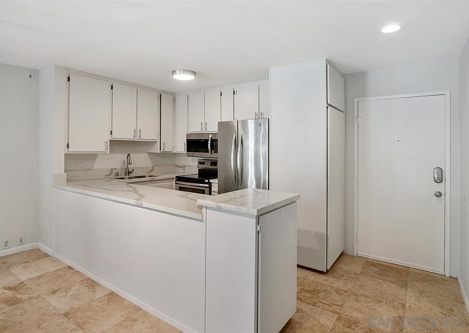 1st image of 4600 Lamont St #104