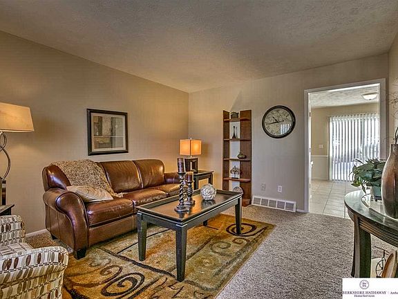 3rd image of 1901 Thurston Ave APT 7
