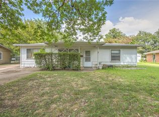1107 Hensley St, Arlington, TX 76010