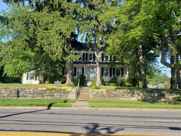 1074 North Ave, New Rochelle, NY 10804
