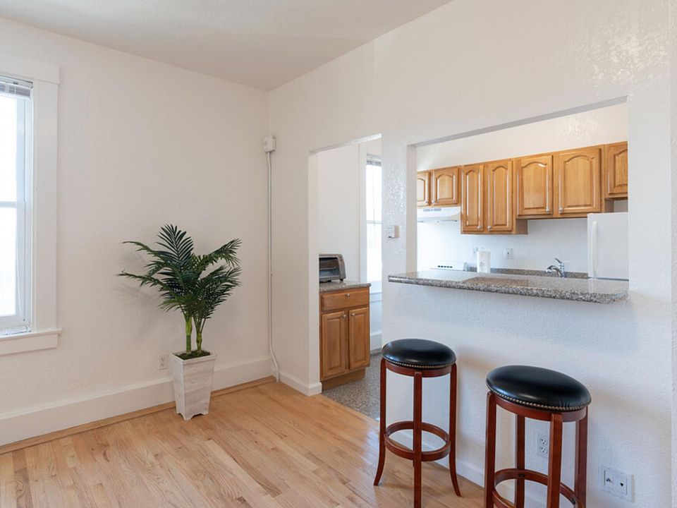 1st image of 574 3rd Ave Unit 310