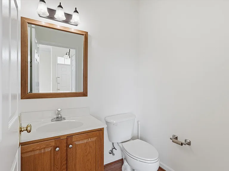 25828 Kirkwood Sq — Photo 14